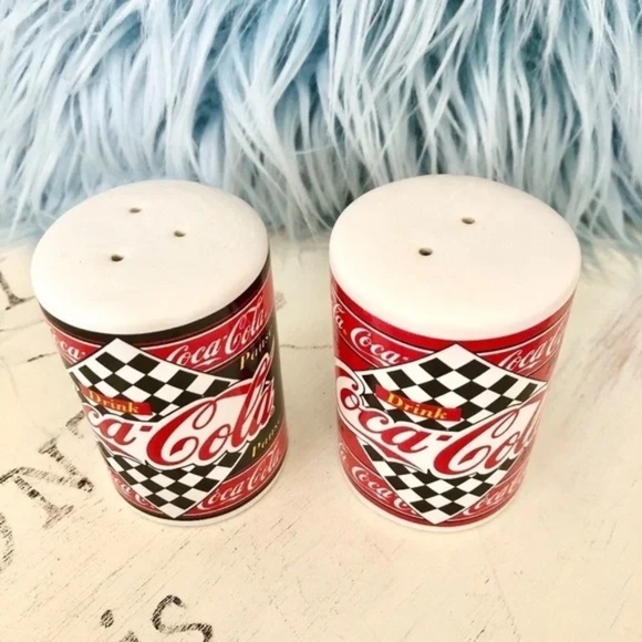 Coca Cola, Salt And Pepper Shakers, Ceramic, Vintage, 1995, Good Condition - Picture 2 of 10